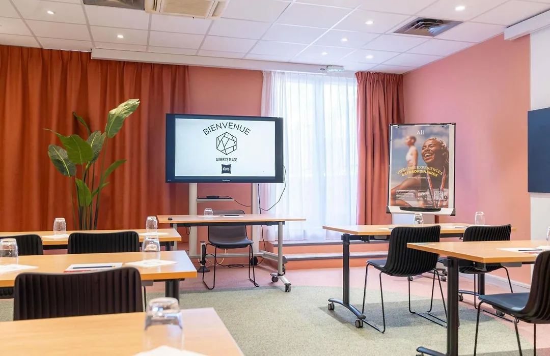 Ibis Lille Centre Gares-1